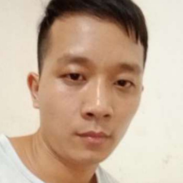 酷炫泪了砖头的照片
