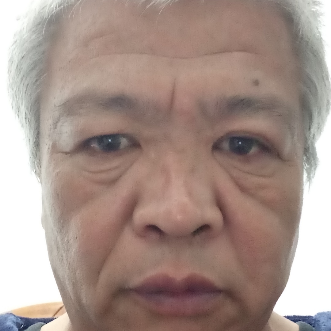 潇洒等待鼠标的照片