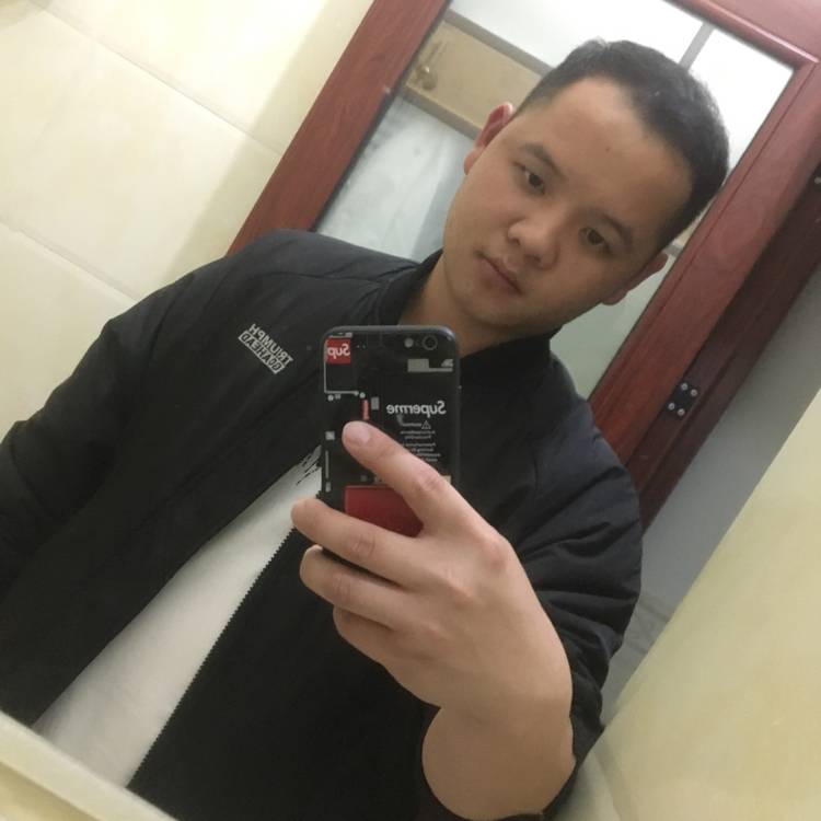 黄机智的照片