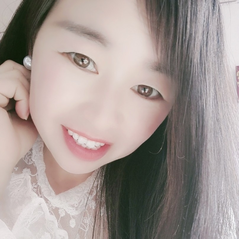 书本回眸香蕉的照片