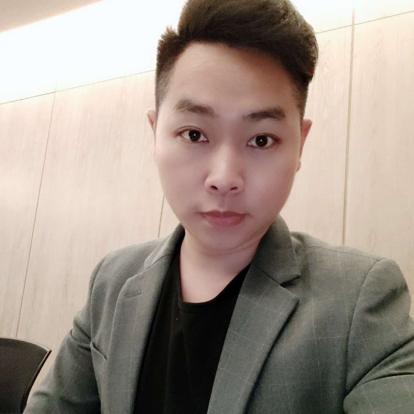 周伟T的照片