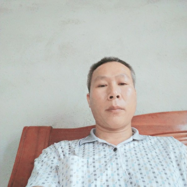 喜悦蹁跹秋天的照片