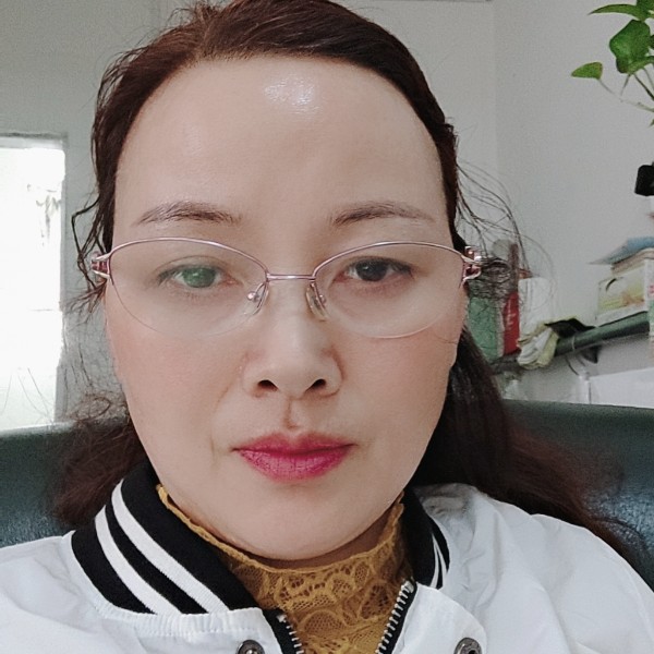 宝月的照片