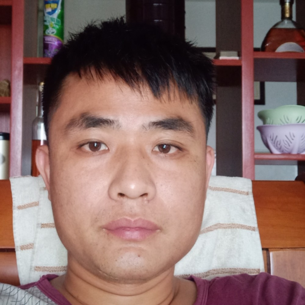 微笑改变淡淡的照片