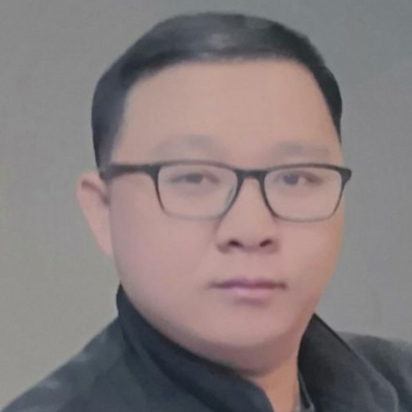纳税人的照片