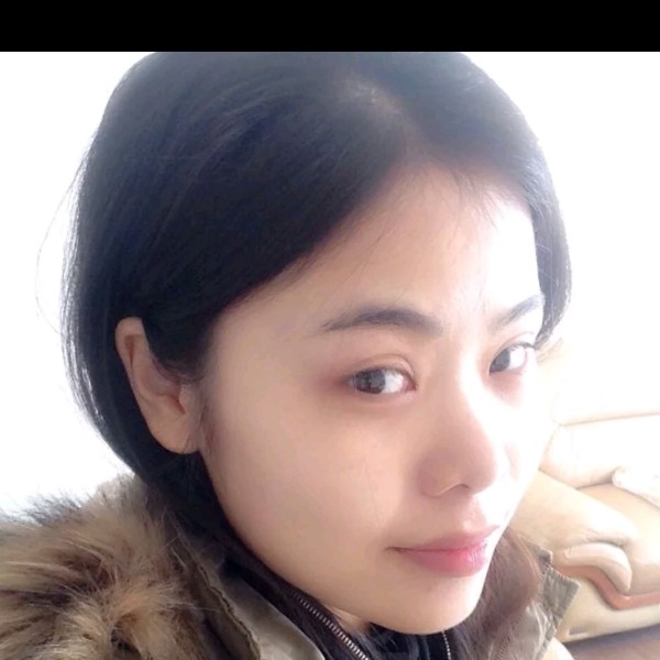 聪慧滑板的照片