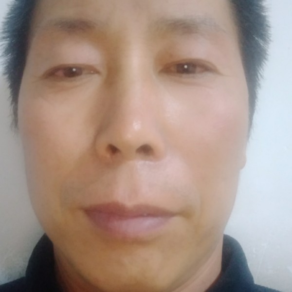冰淇淋挽手绚烂的照片
