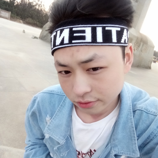 隐忍苦恋小蝴蝶的照片