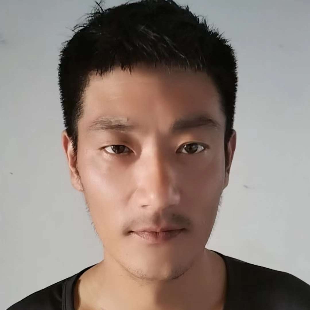 天龙八两粒的照片