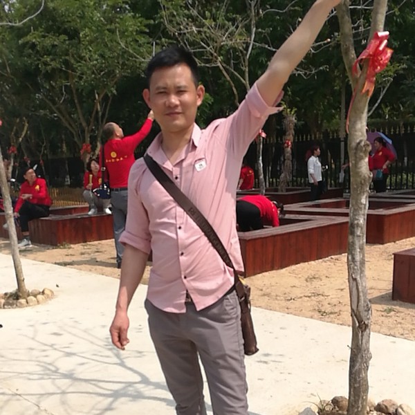 洋铭的照片