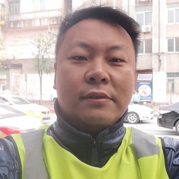 龙影随行的照片