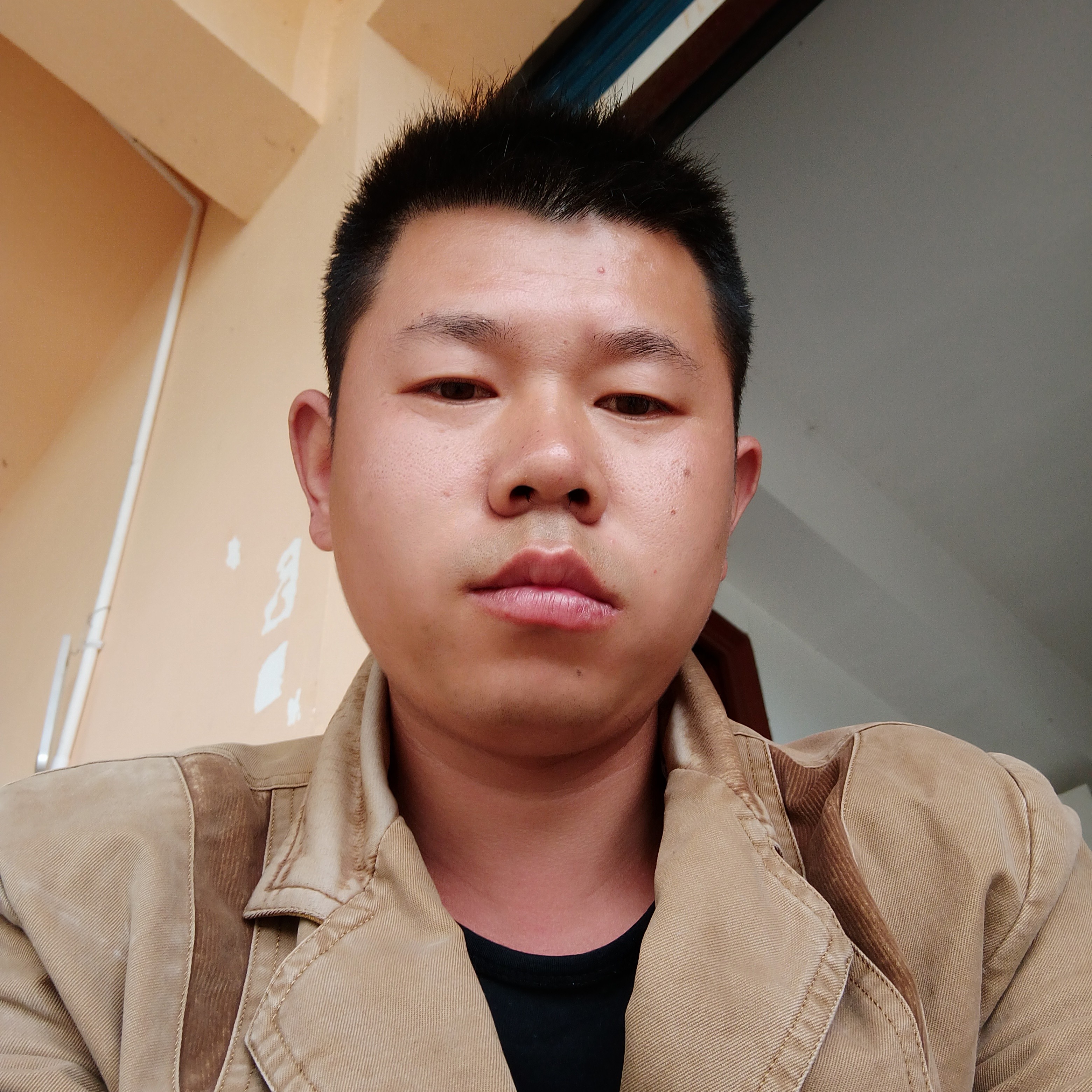美满灰狼邓伟的照片