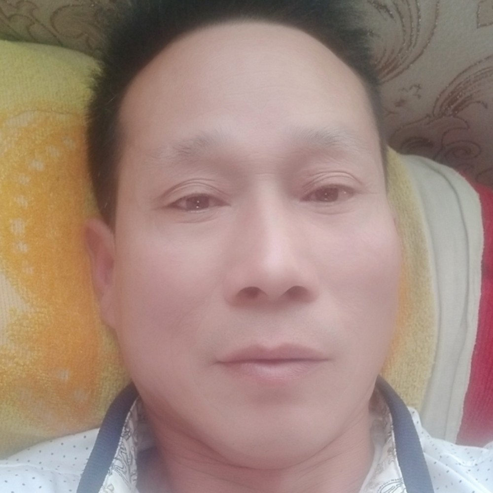 爱笑凝眸矜柔的照片
