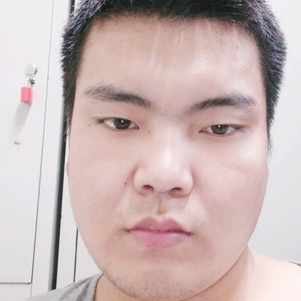 胡强强的照片