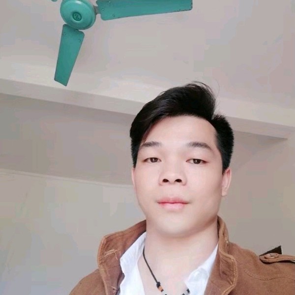 漠然笑音响的照片
