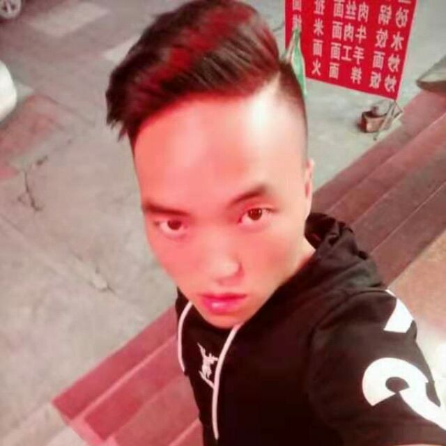 小甜瓜請纯情的照片