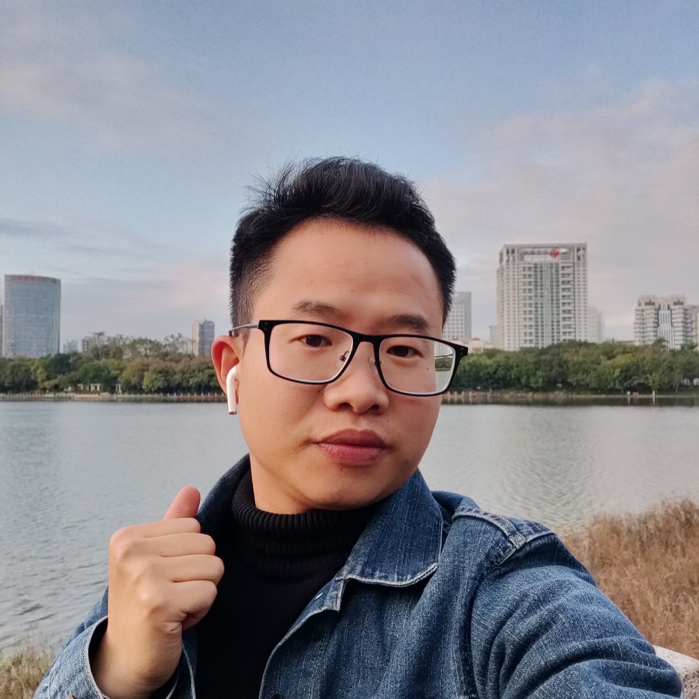 强健说小虾米的照片