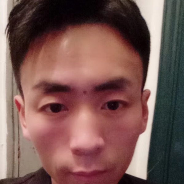 孤單拾忆大地的照片