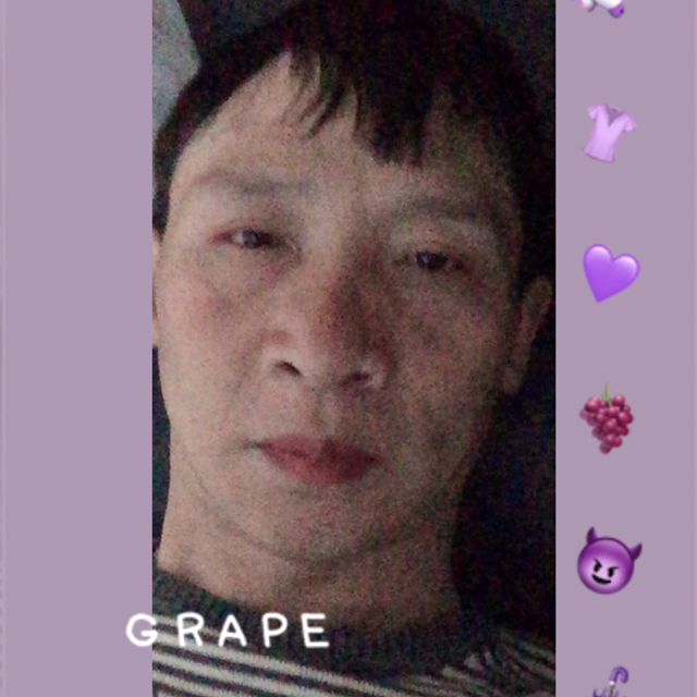快乐挽手飞鸟的照片