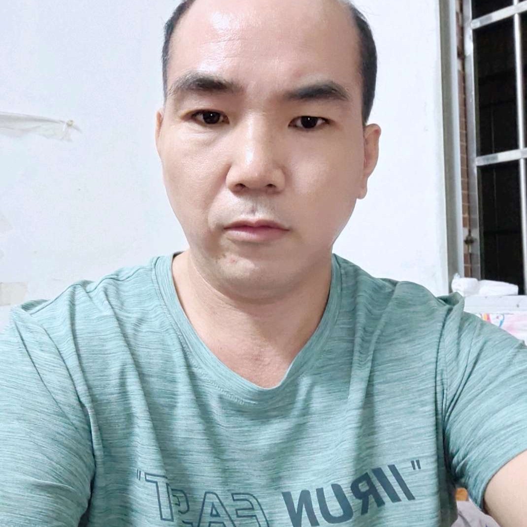 枫叶爱微笑的照片