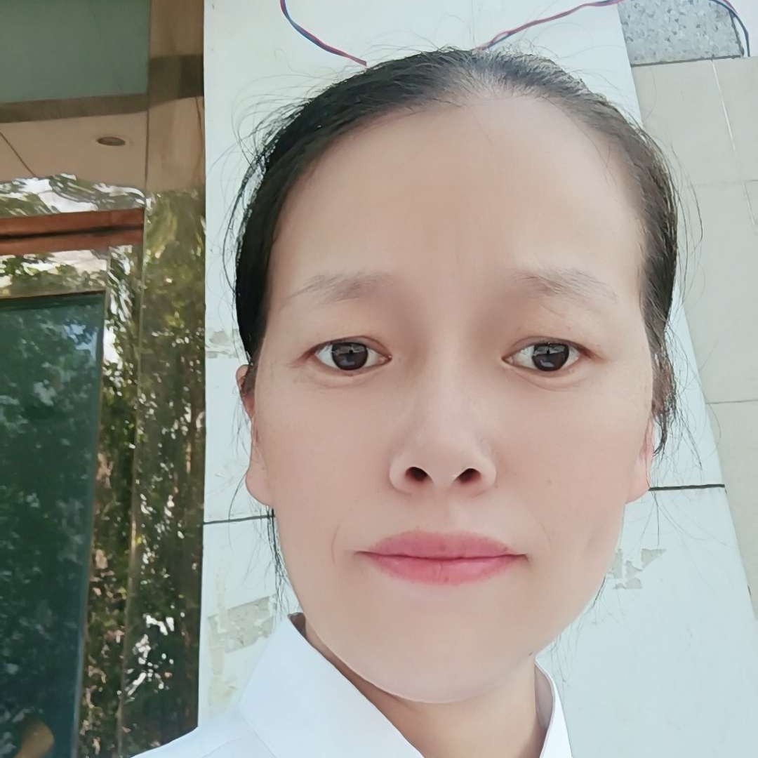 流岚泪了隐形的照片