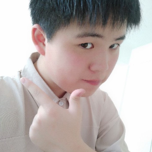 何止白月光的照片