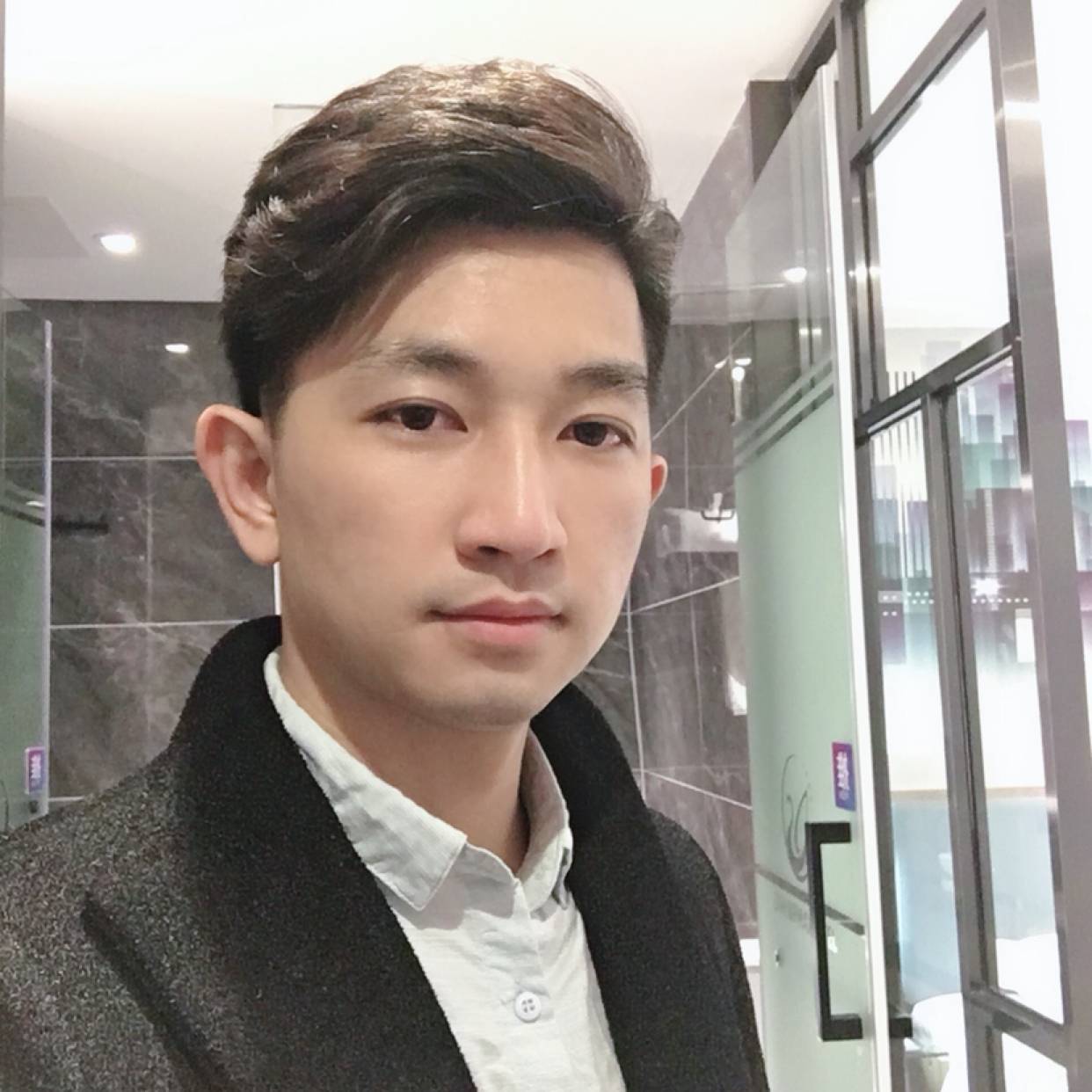 哈密瓜深拥隐形的照片