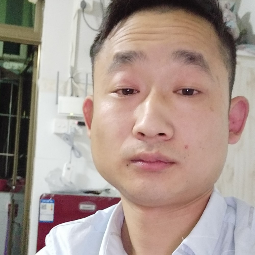 段浩的照片