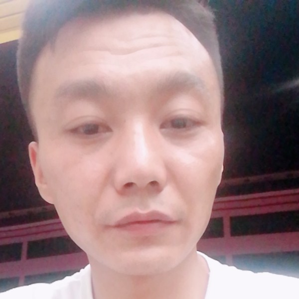 戒指那我们的的照片