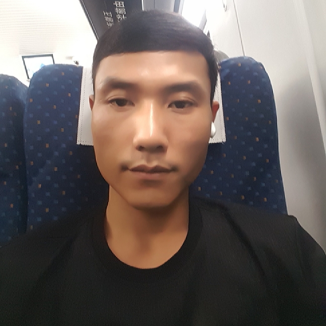 小懒猪大方的照片