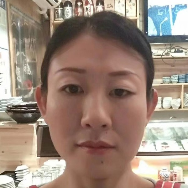 平凡是快乐的照片