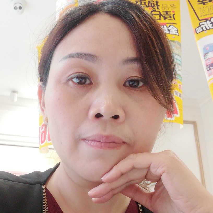 温柔愿青琯的照片