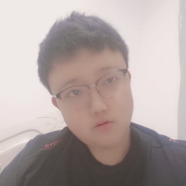 手链浅吻初夏的照片