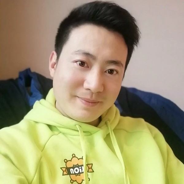 盖世 英雄的照片