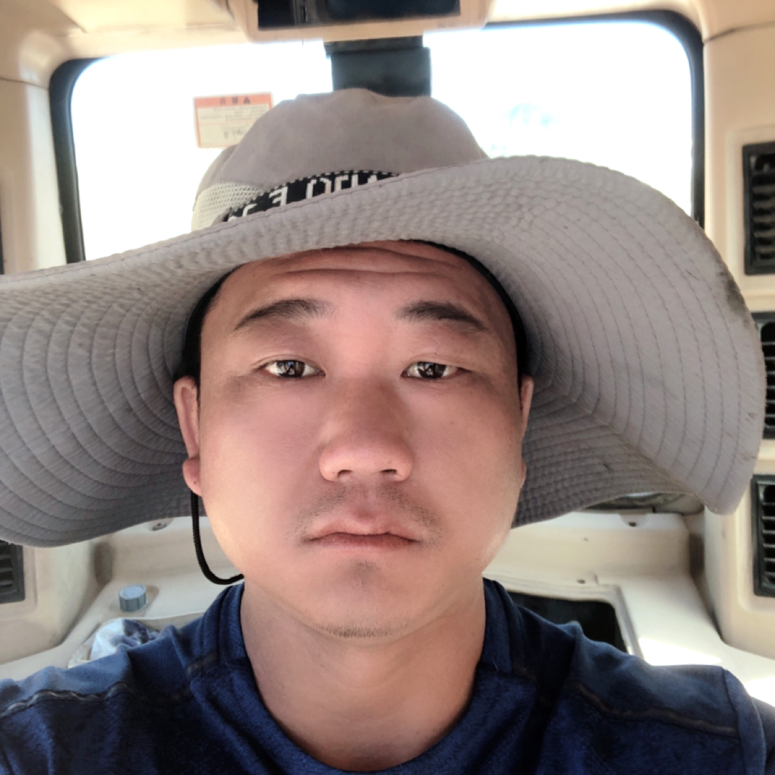 招牌有我们的的照片