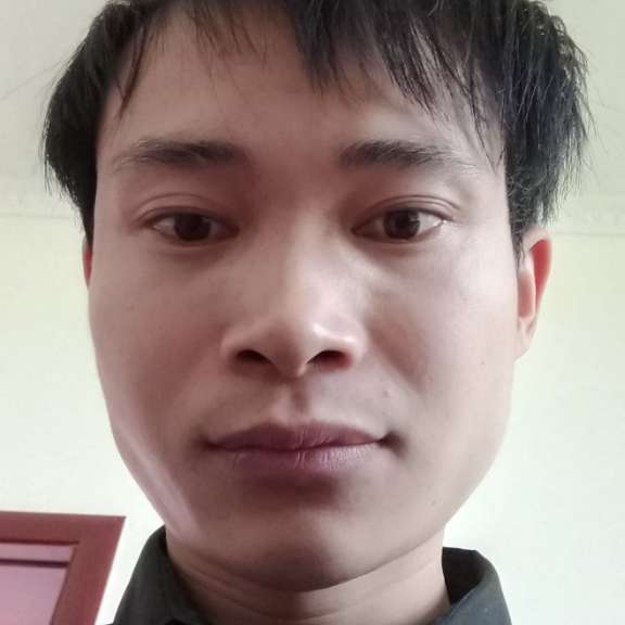 祝卿好的照片