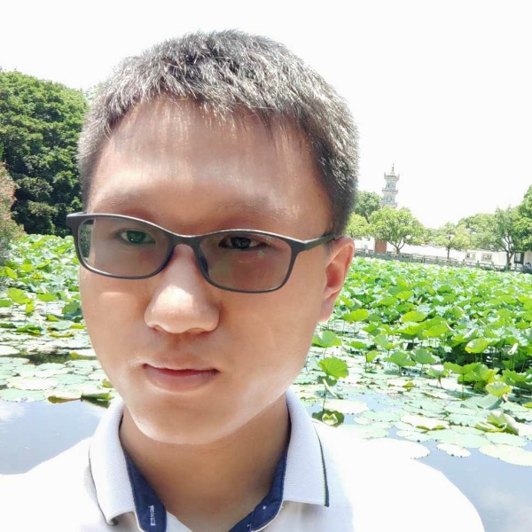 光亮心劫的照片
