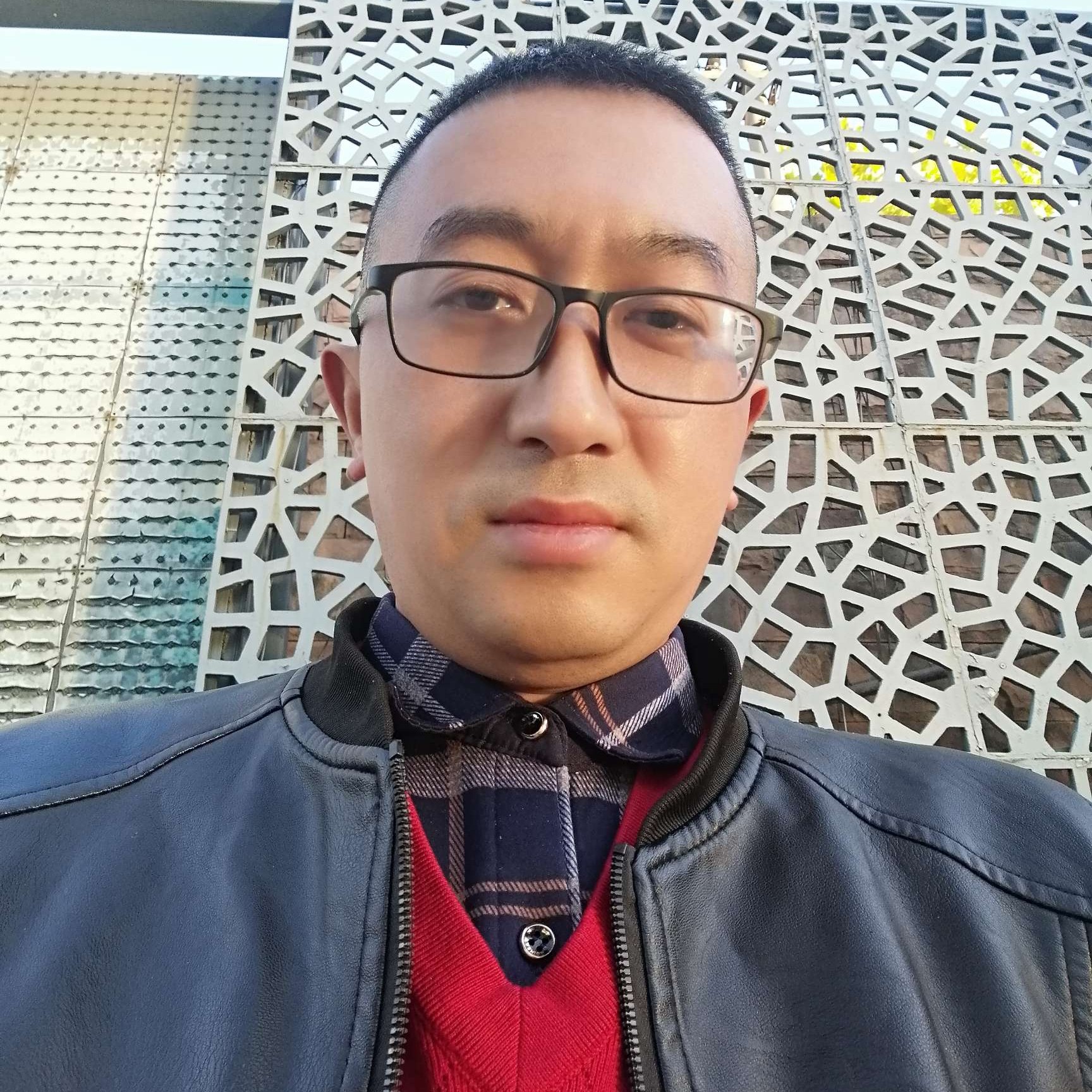 细心泪了大侠的照片