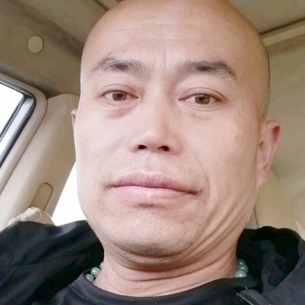 欣慰苦恋火的照片