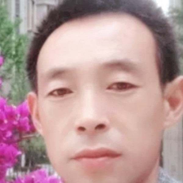 简爱cyd的照片