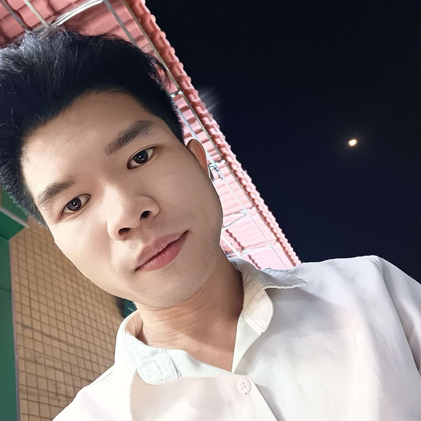 陌秋的照片