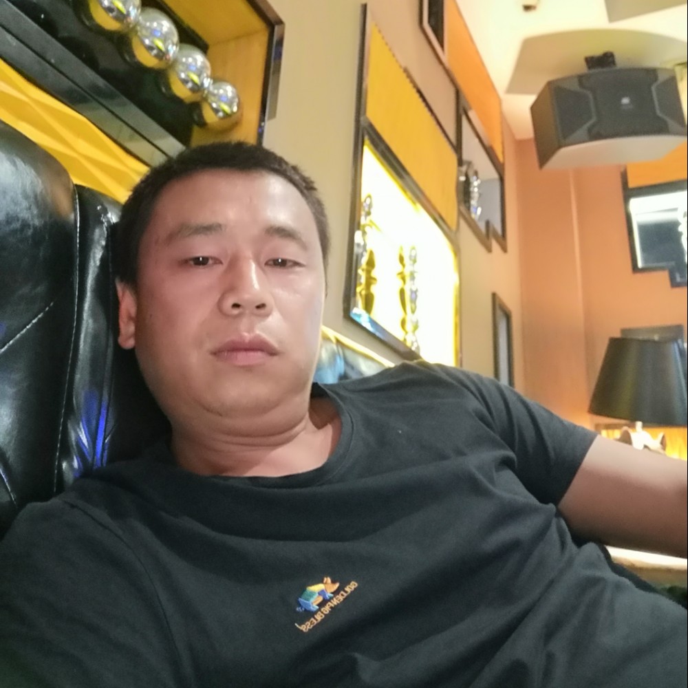 孤单离歌的照片
