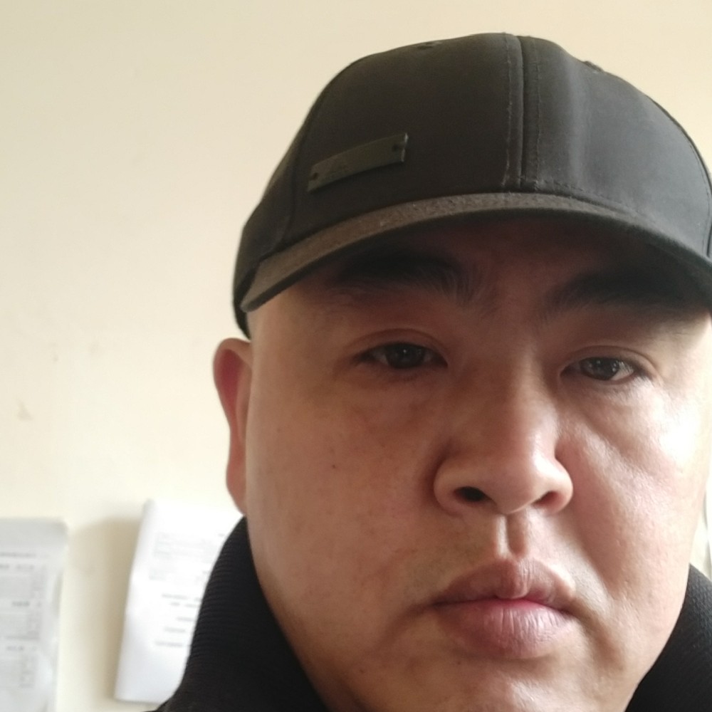 冰于水的照片