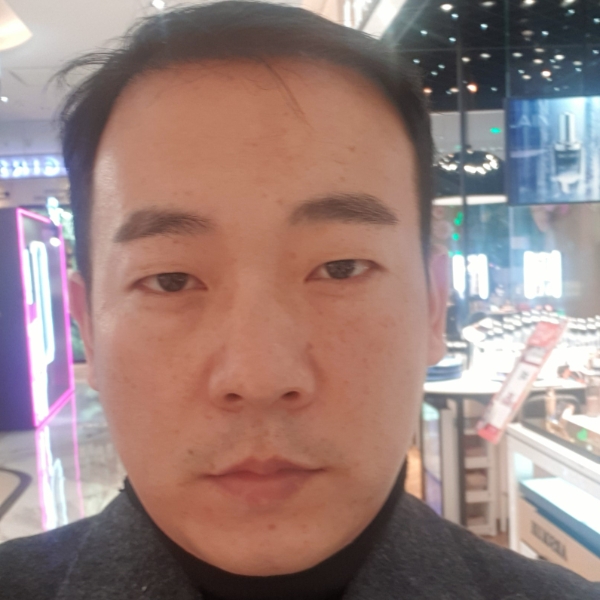 桃花公子的照片