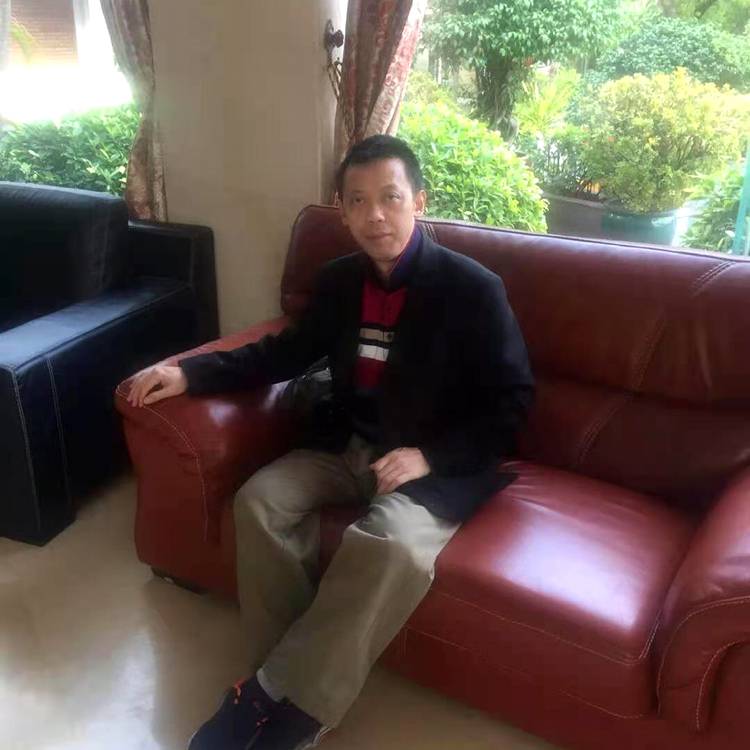 阿渡的的照片