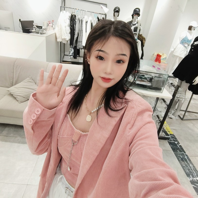 橙橙超甜的照片