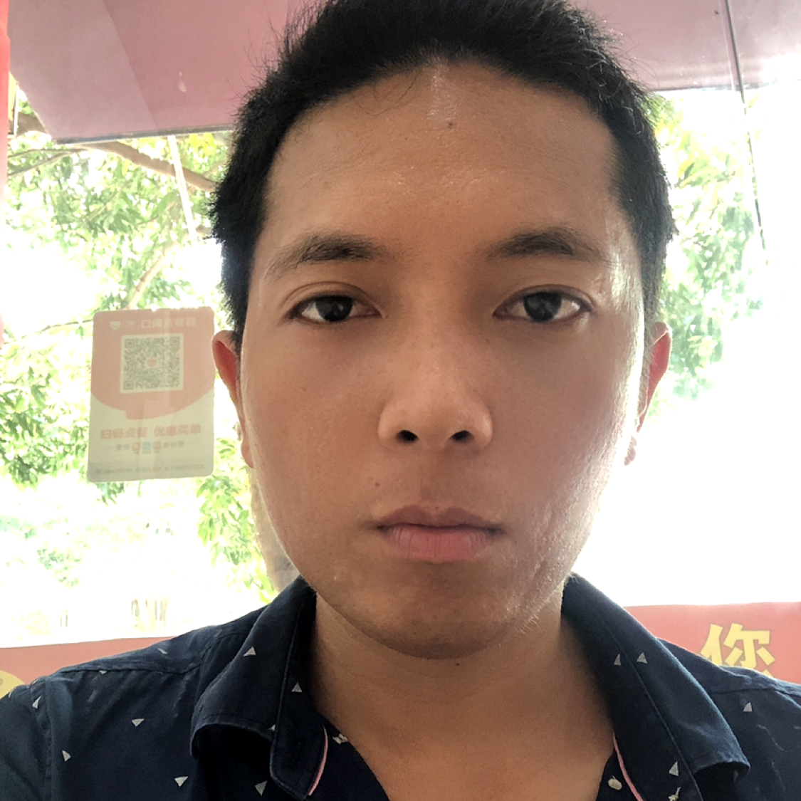 万宝路苦恋结实的照片