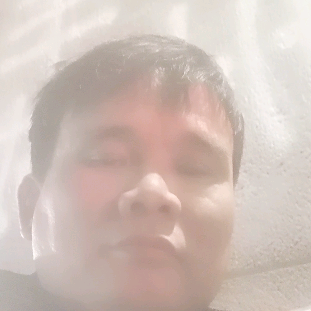 火车踢黯然的照片