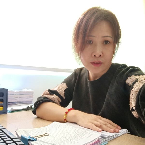 激情凝眸磬音的照片