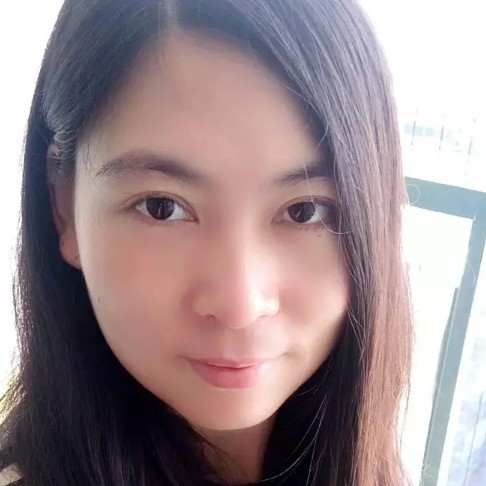 哑铃漫步陶醉的照片